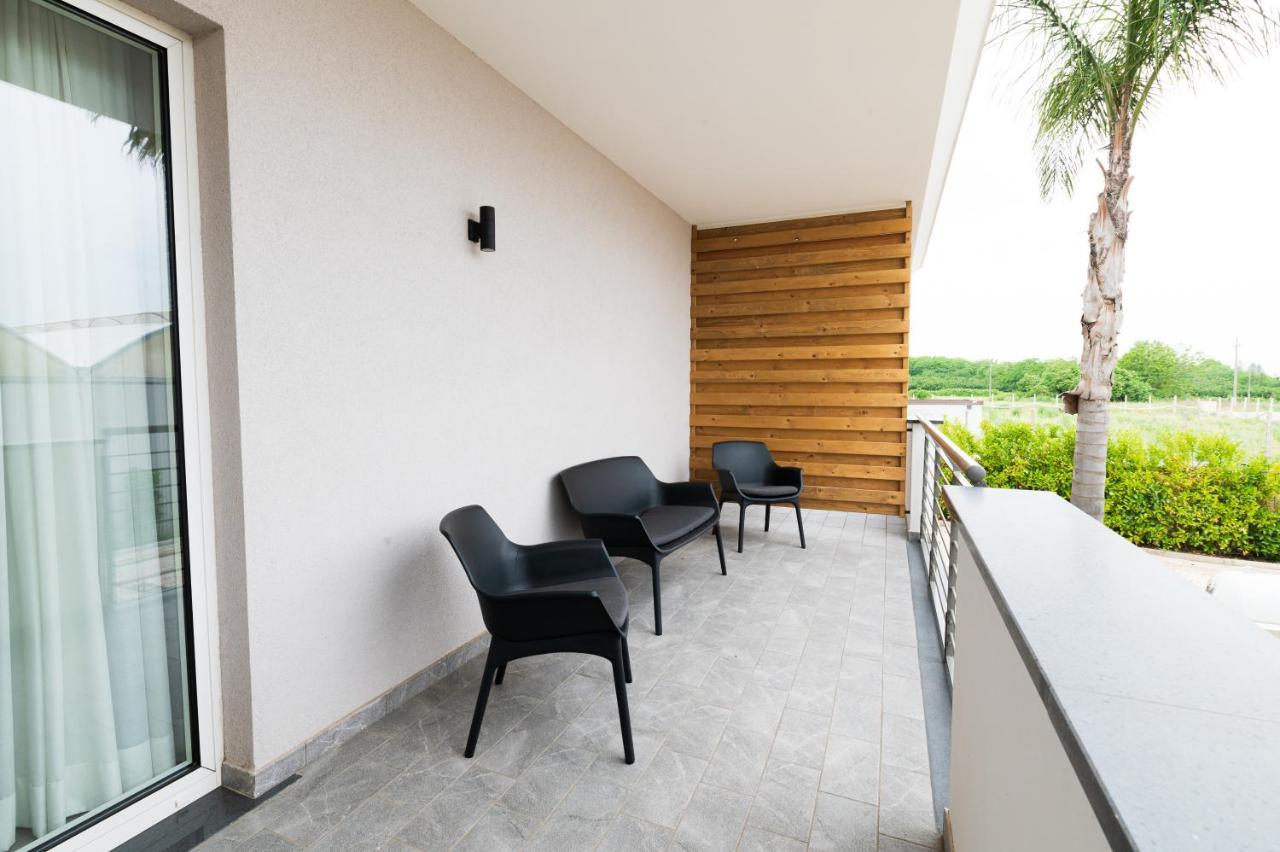 Dimora Delle Rose Agriresort Brusciano Exterior photo