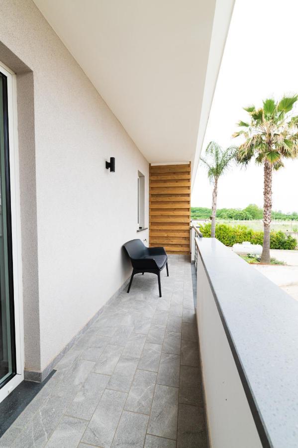 Dimora Delle Rose Agriresort Brusciano Exterior photo